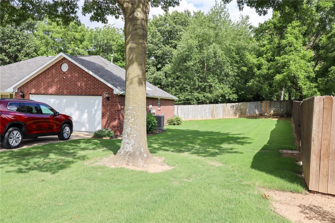 Property Photo: 1997 NW Silverado Place AR 72762