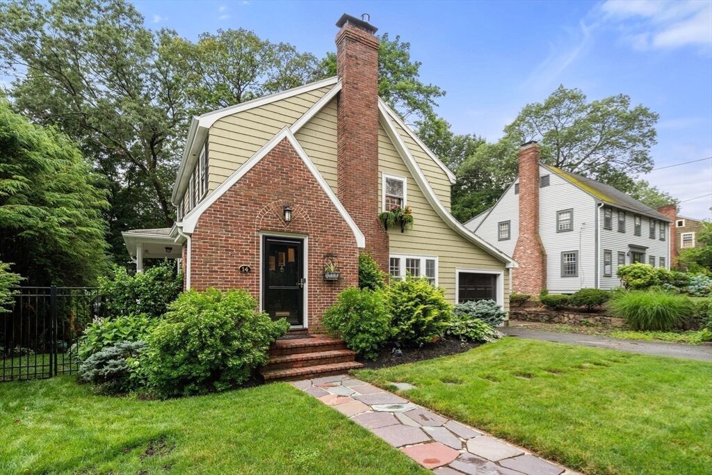 Property Photo: 14 Sunset MA 02482