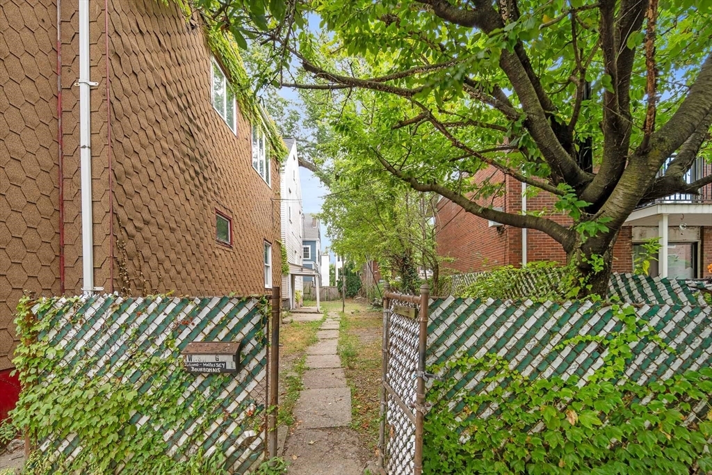 Property Photo: 1 Washington Place MA 02129