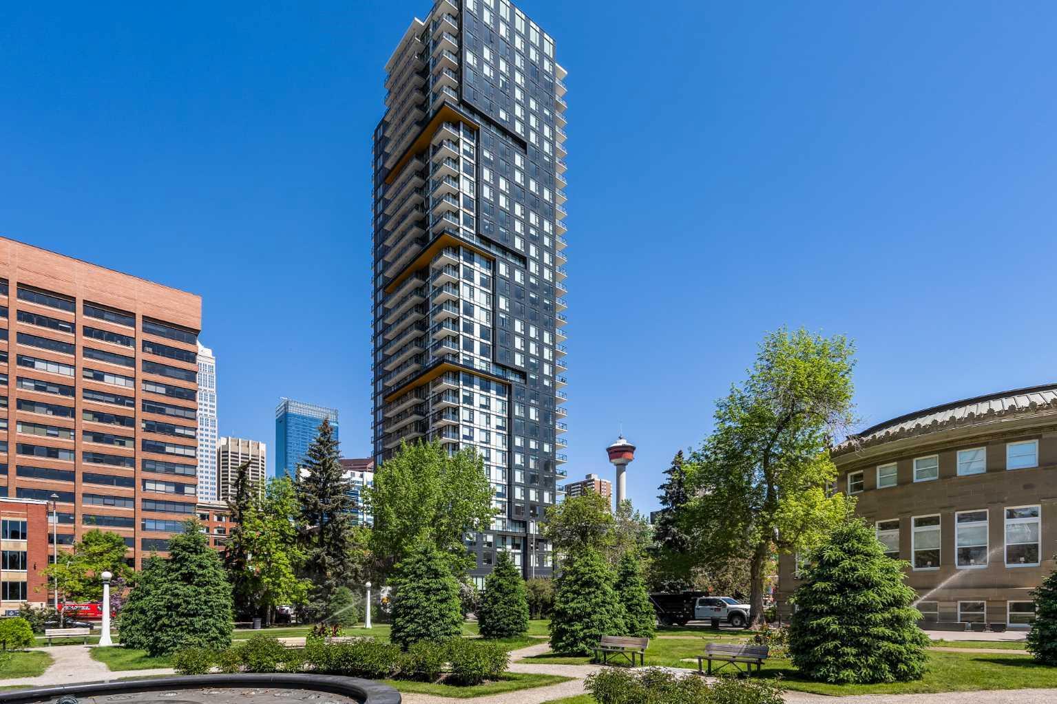 Property Photo: 310 12 Avenue SW 1908 AB T2R 1B5