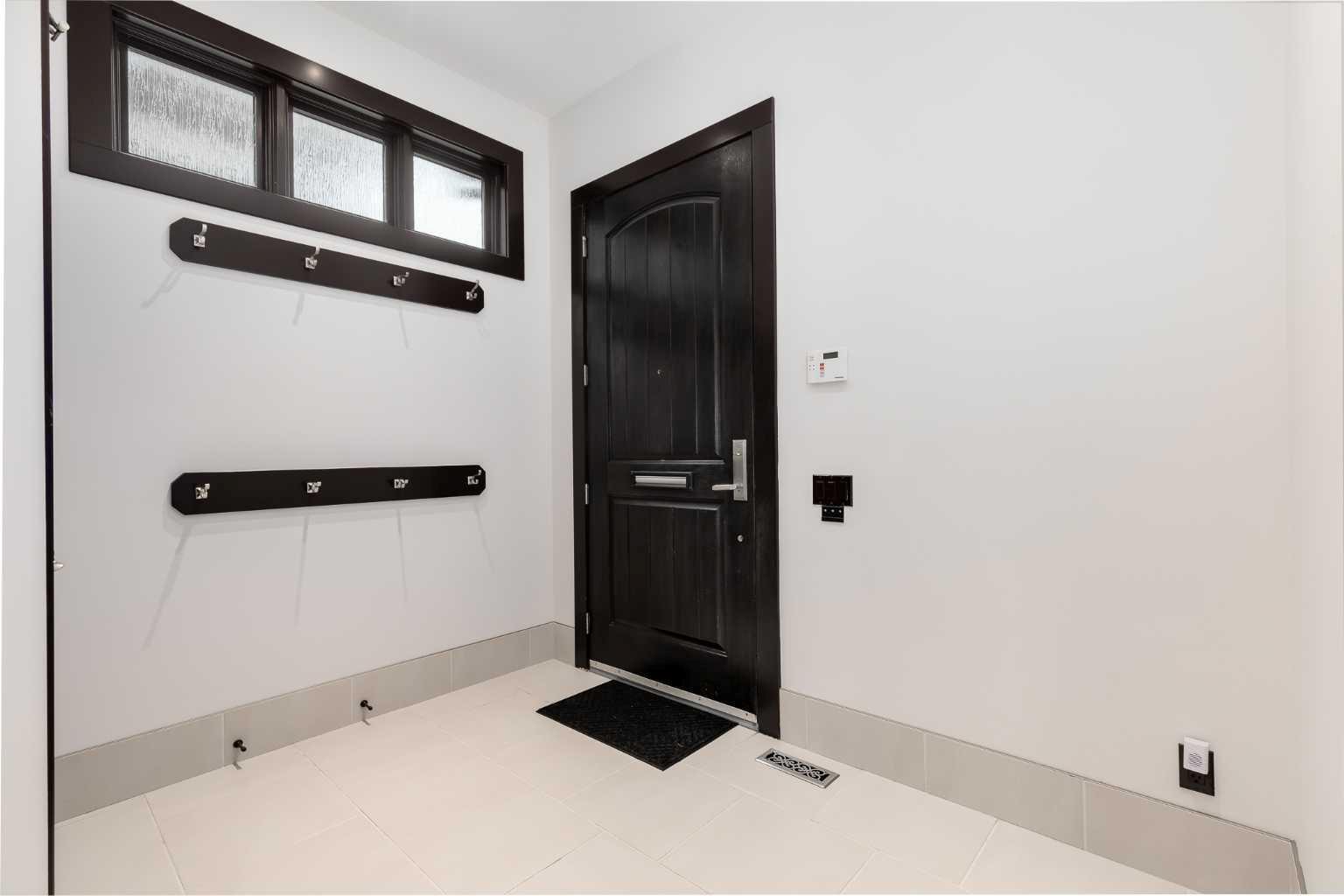 Photo de la propriété:  3918 16A Street SW  AB T2T 4K8 