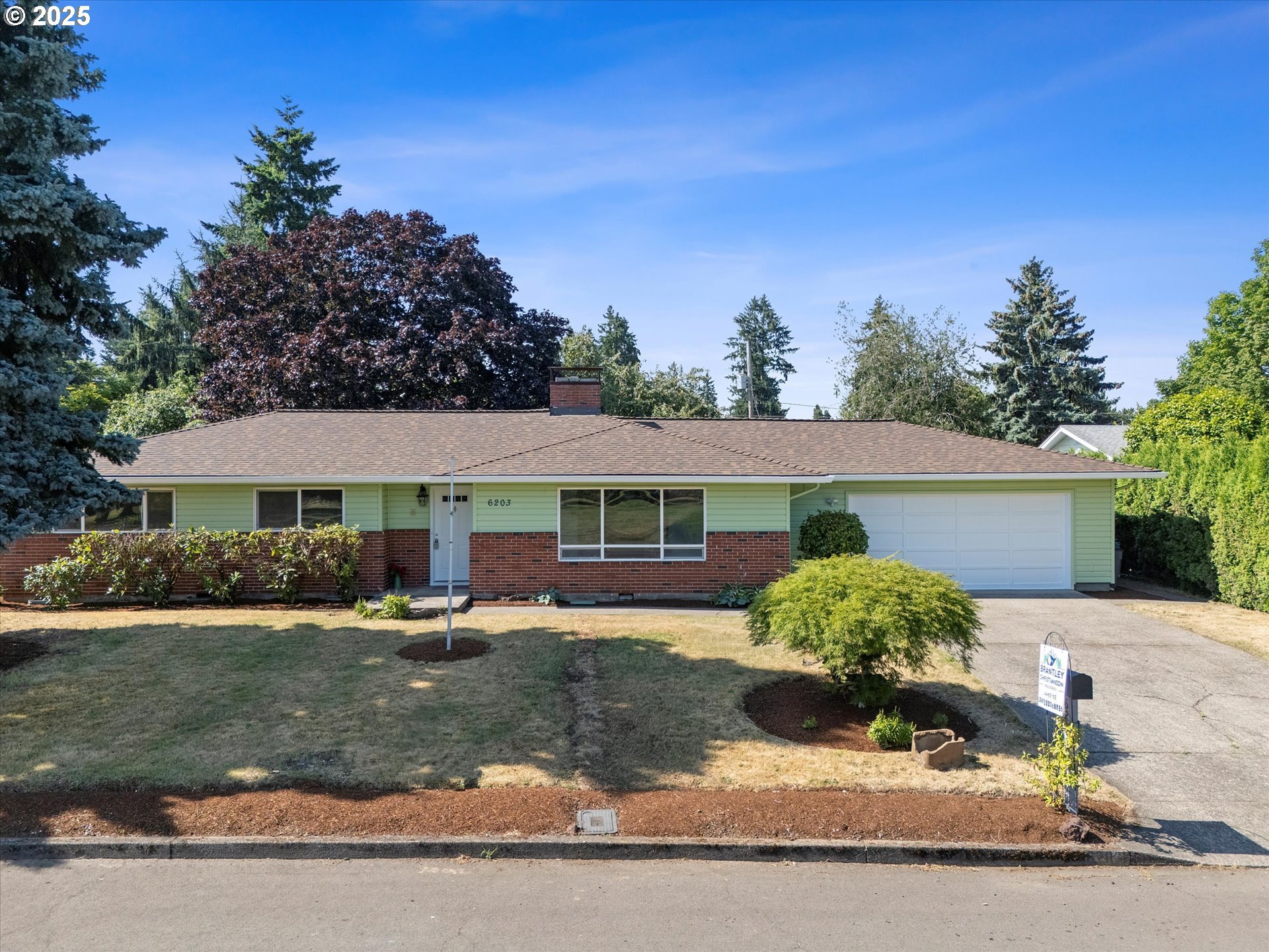 6203 Idaho St  Vancouver WA 98661 photo