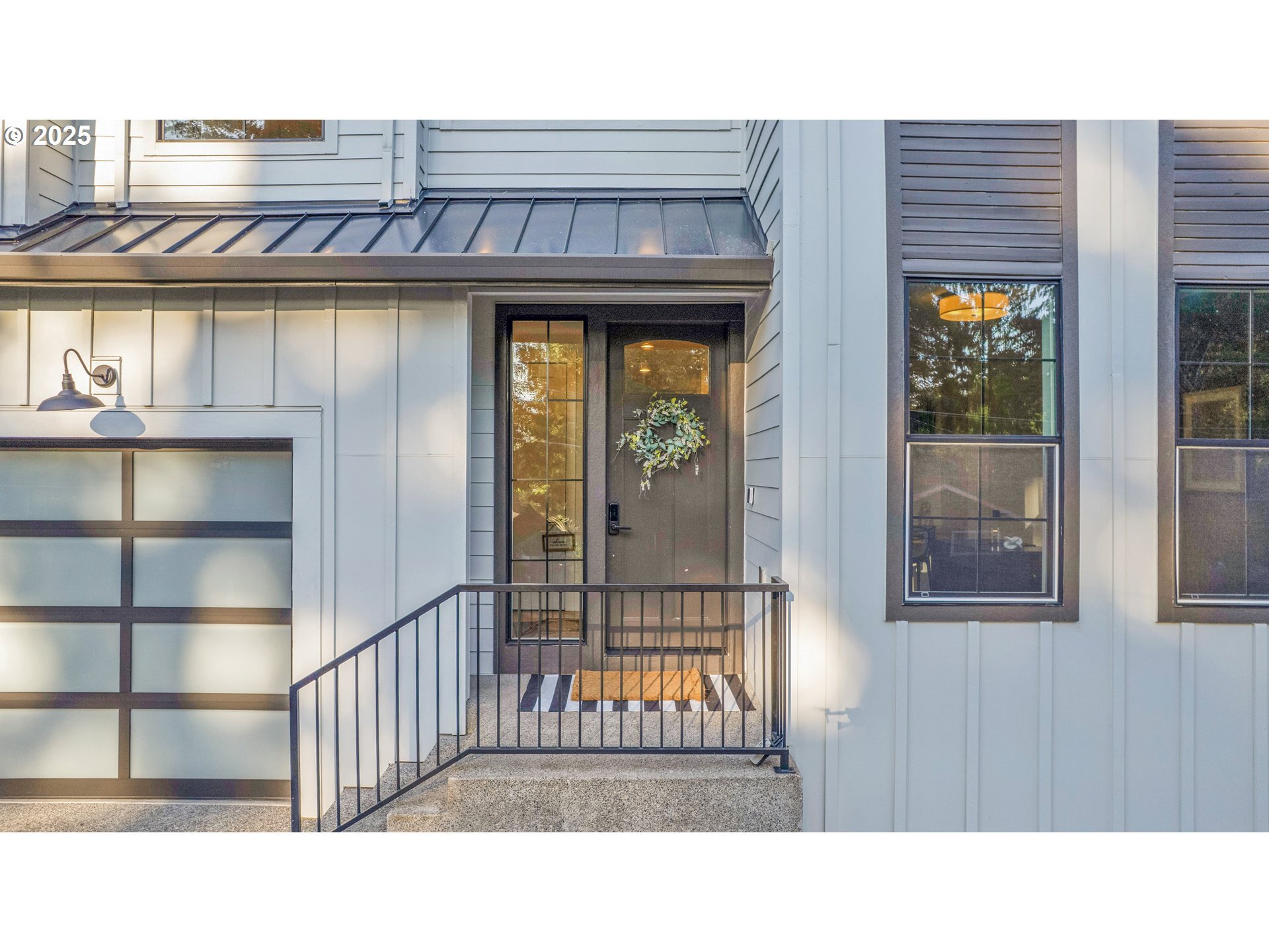Property Photo:  9310 SW 52nd Ave  OR 97219 
