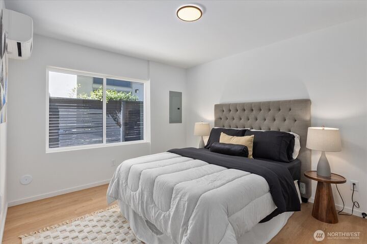 Property Photo: 918 28th Avenue S B WA 98144