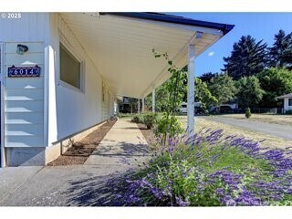 Property Photo: 6014 NE 37th Street WA 98661