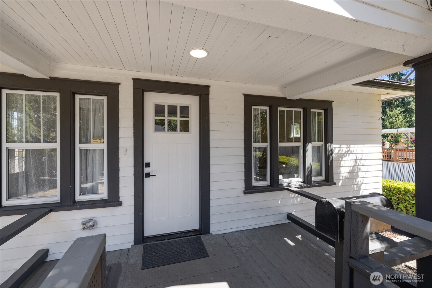 Property Photo: 1733 S Proctor Street WA 98405