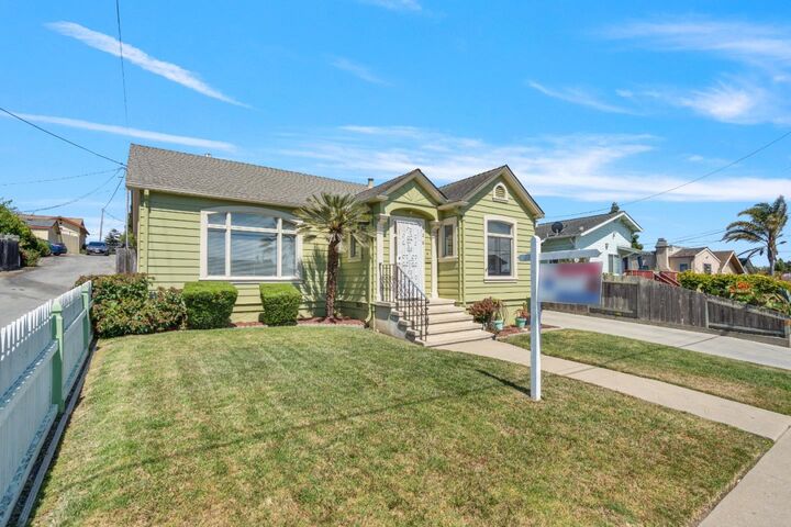 Property Photo:  928 Lincoln Street  CA 95076 