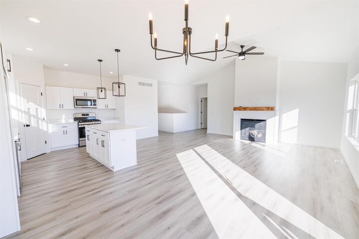 Property Photo:  1708 Kyle Circle  WI 53511 