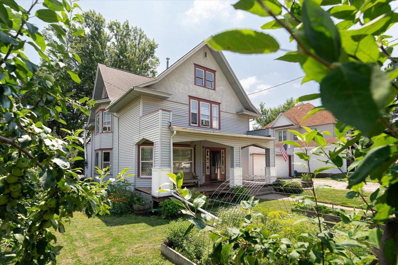 Property Photo:  303 West State Street  WI 54667 