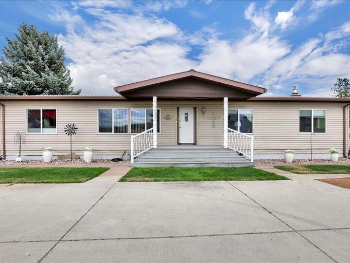 26026 N Madison Rd  Chattaroy WA 99003 photo