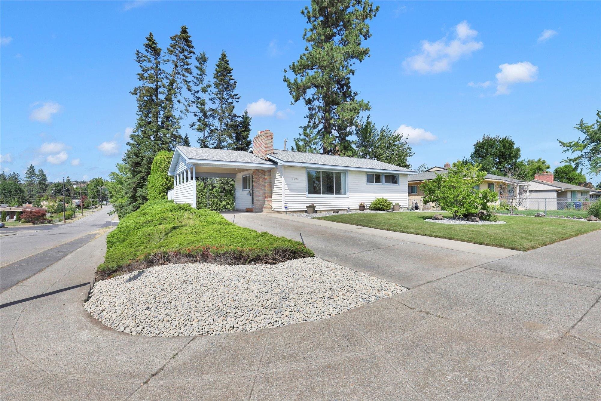Property Photo:  3222 W Eloika Ave  WA 99205 