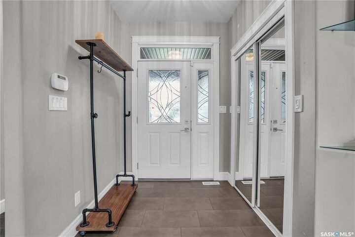 Property Photo: 400 Prairie View Drive SK S0K 1K1