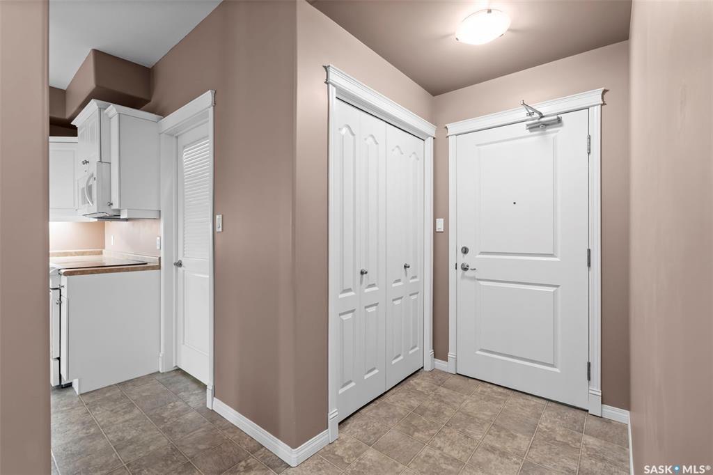 Property Photo:  110 Armistice Way 214  SK S7J 5L8 