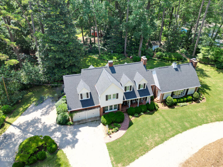 Property Photo: 2945 Oxford Road NC 27536