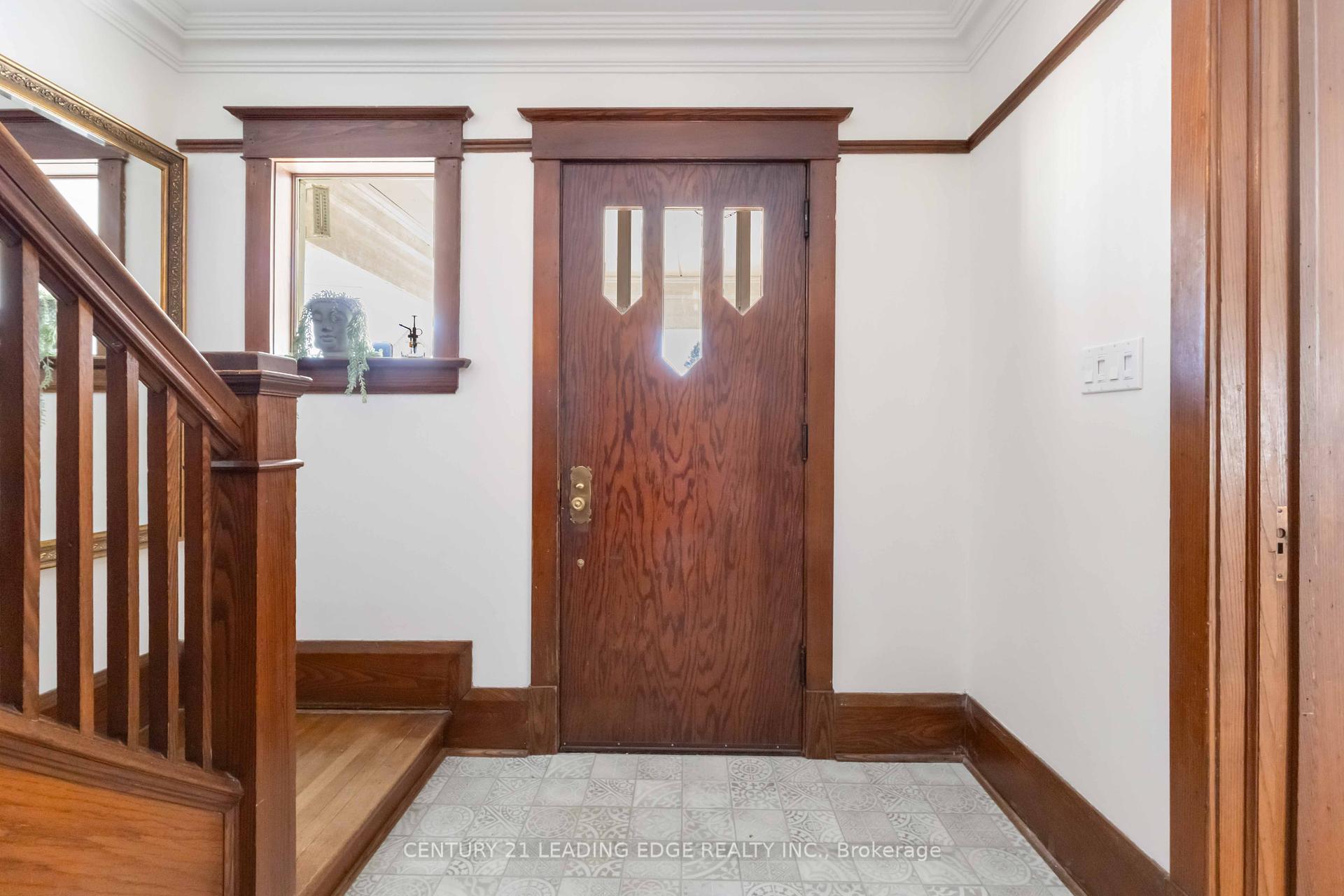 Property Photo:  1742 Lane Street  ON L1Y 1B6 