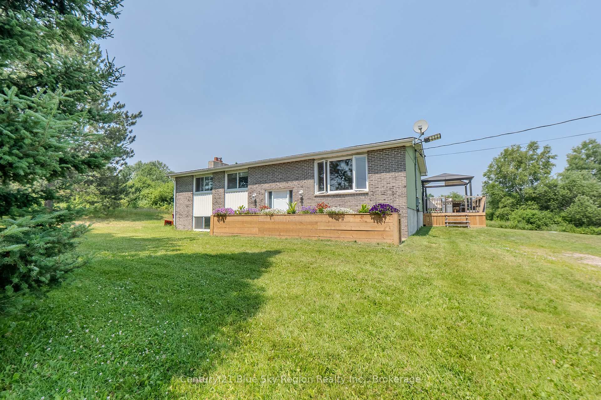 Property Photo: 3812 Highway 17 N/A ON P0H 1K0