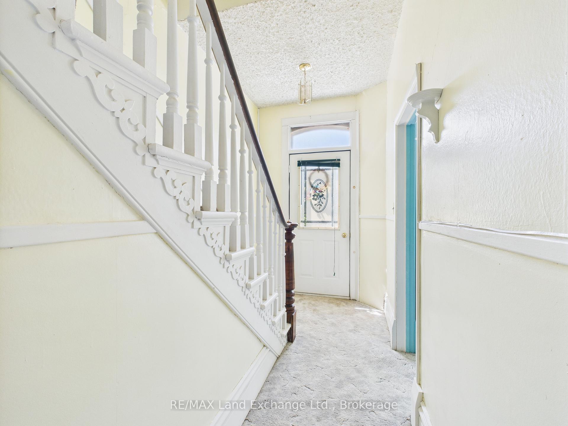 Property Photo: 1049 Queen Street ON N2Z 1E3
