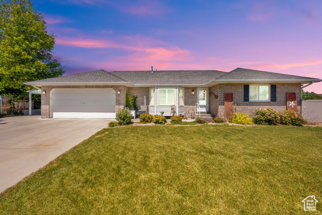 Property Photo:  9428 S Liberty Creek Dr  UT 84009 