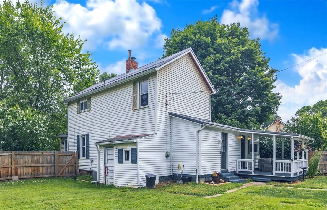 Property Photo:  417 Portersville Rd  PA 16117 