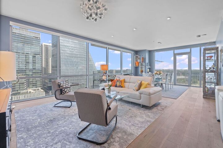 222 West Avenue 1701  Austin TX 78701 photo