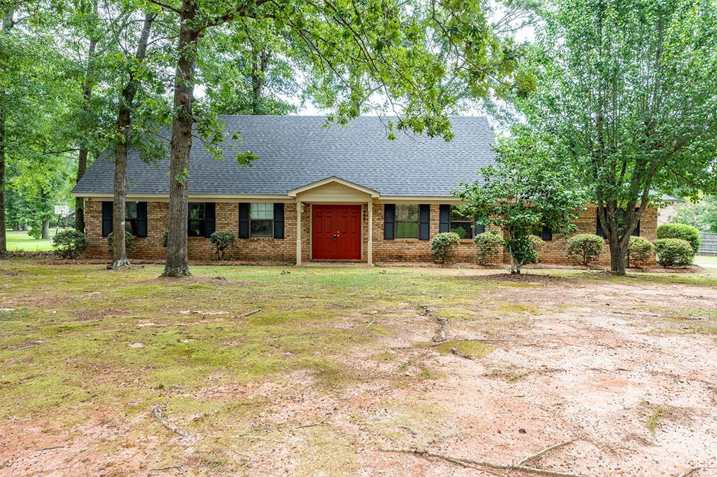 Property Photo: 164 Canuga Drive GA 31707