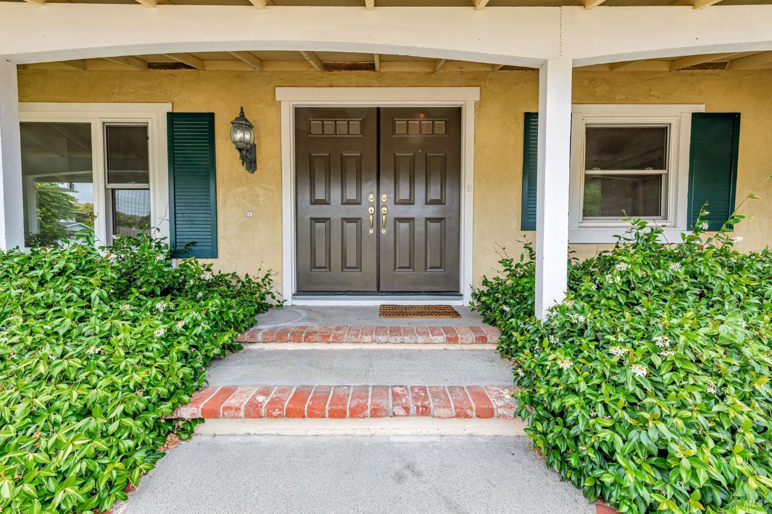 Property Photo: 3 La Noche Court CA 94945