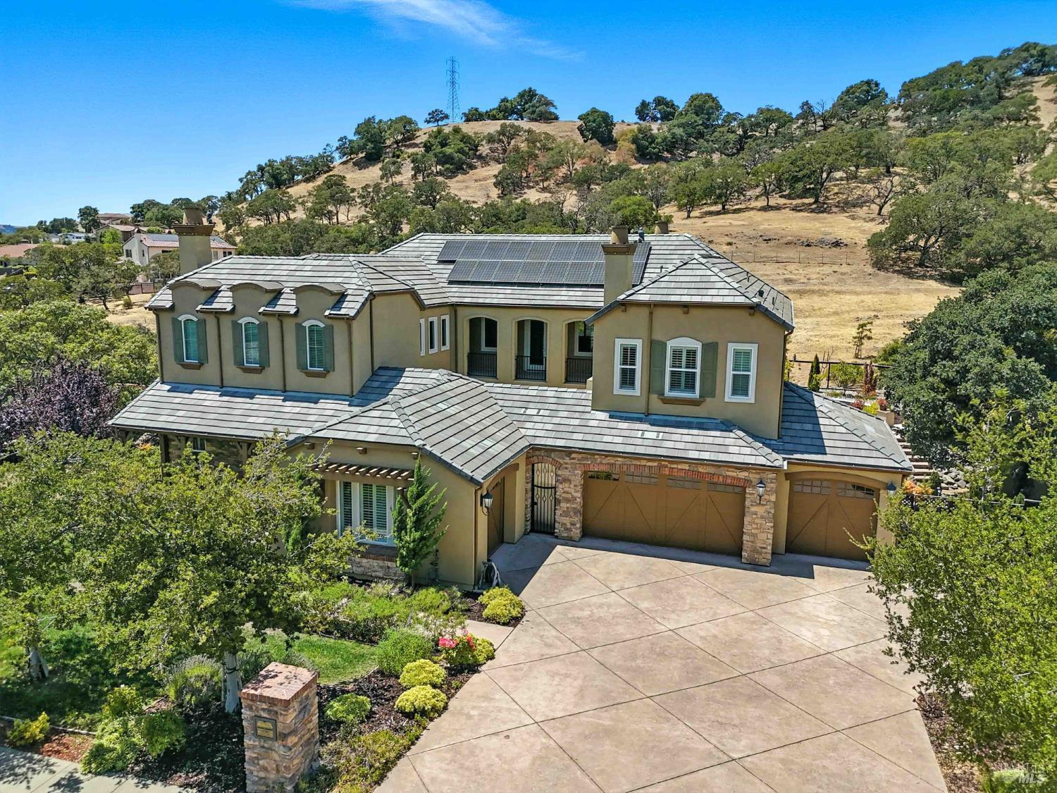 715 Bridle Ridge Drive  Fairfield CA 94534 photo