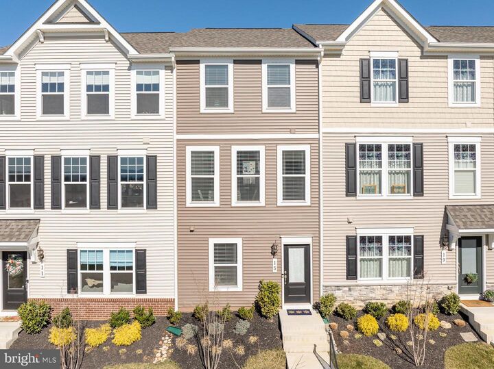 Property Photo: 15 Capitol Mews WV 25438