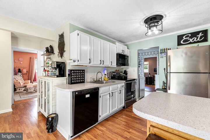 Property Photo:  1414 Brook Lane  DE 19805 