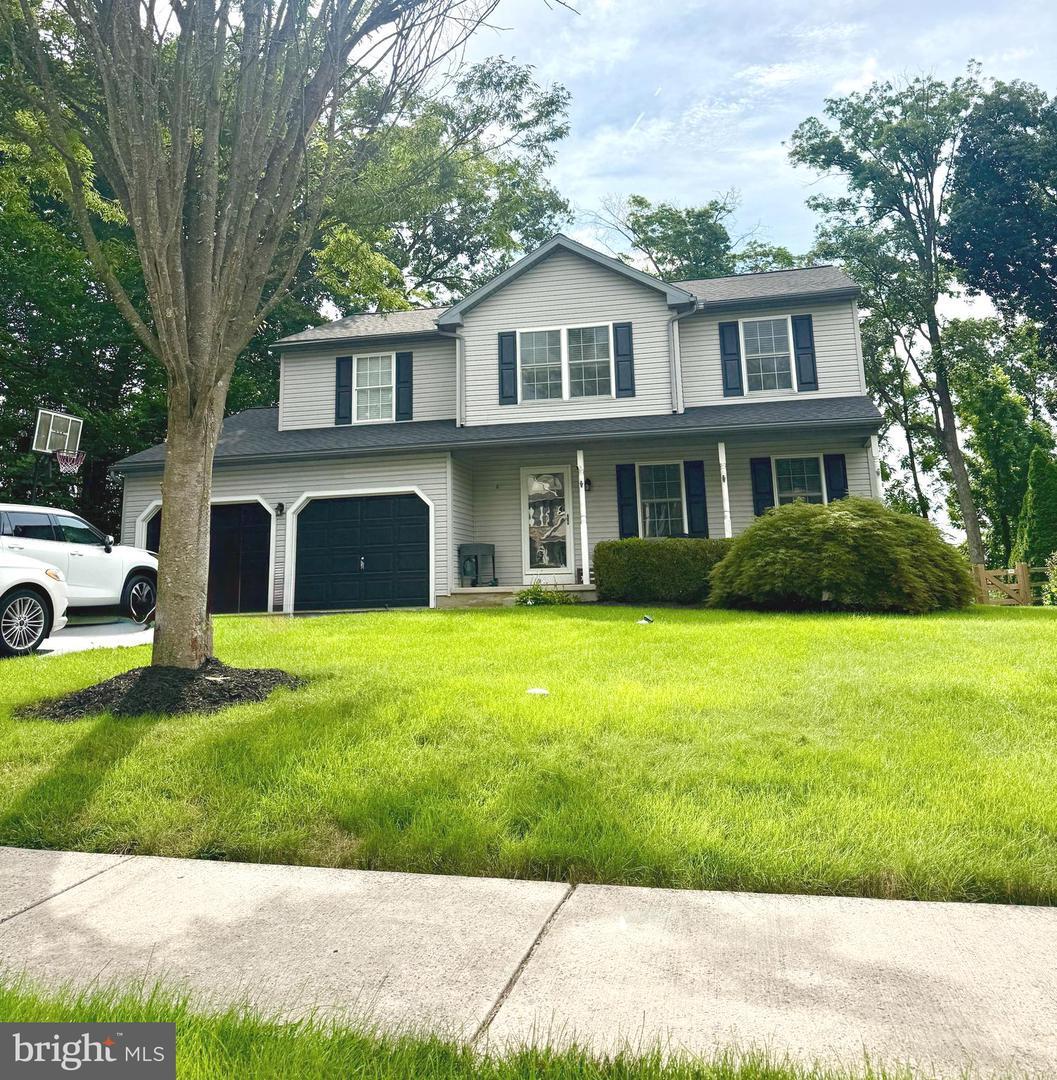206 Clarion Drive  Douglassville PA 19518 photo