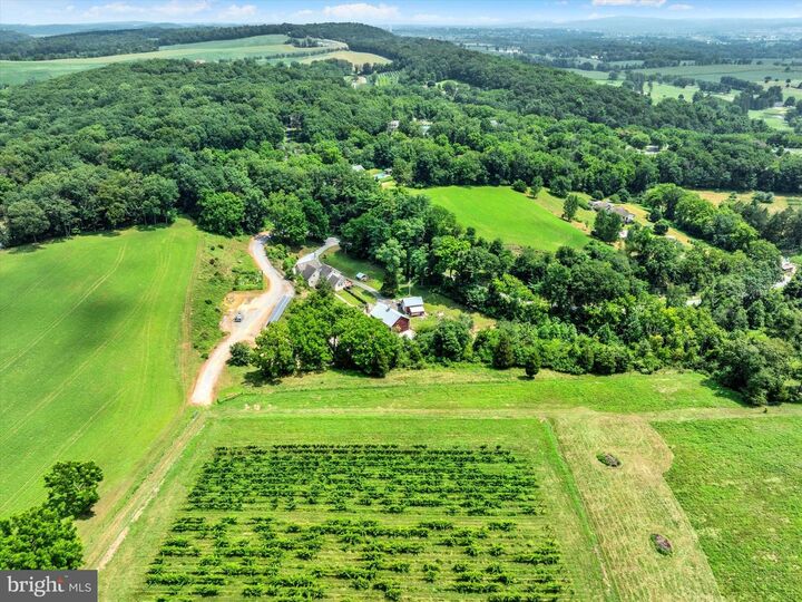 Property Photo:  15 Gift Road  PA 19526 