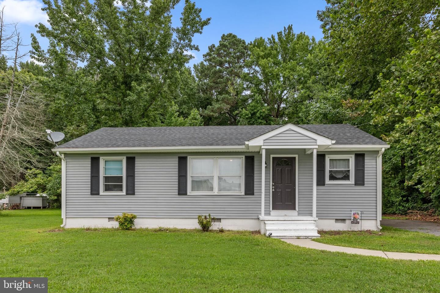 Property Photo: 27500 Edgewood Circle MD 21801