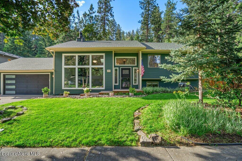 Property Photo:  2909 E Fernan Ct  ID 83814 