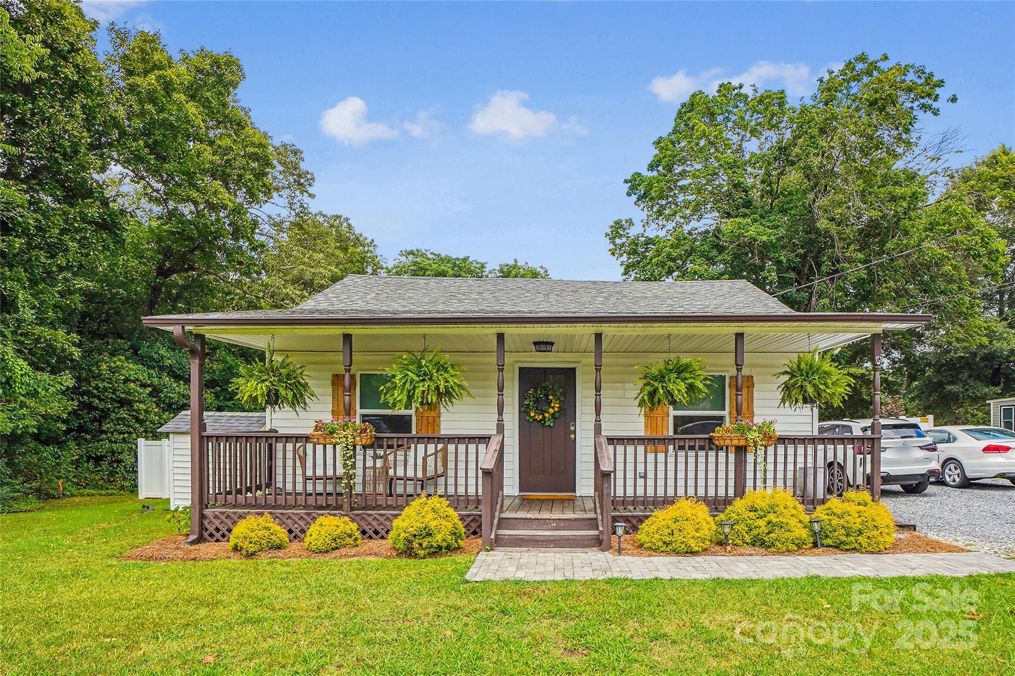 Property Photo:  1654 Armstrong Ford Road  NC 28012 