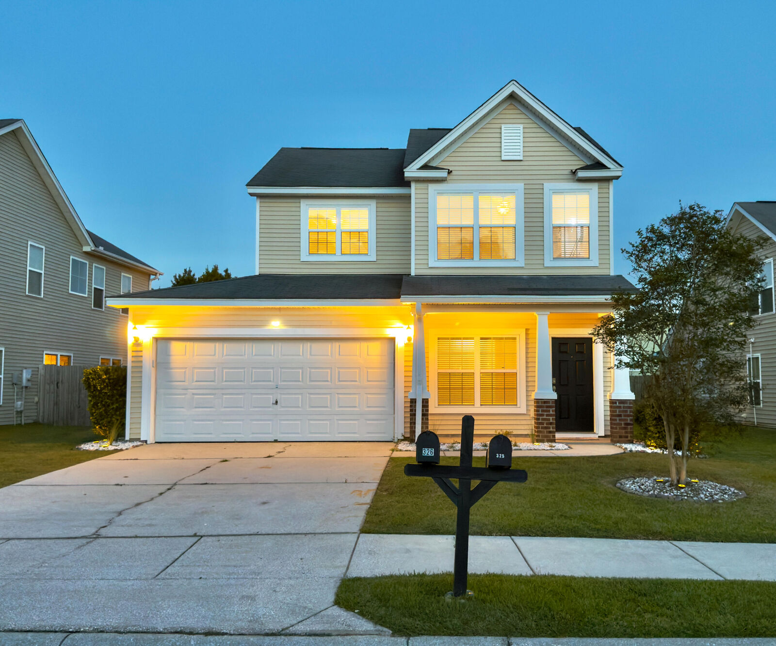 Property Photo:  326 Drayton Place Drive  SC 29461 