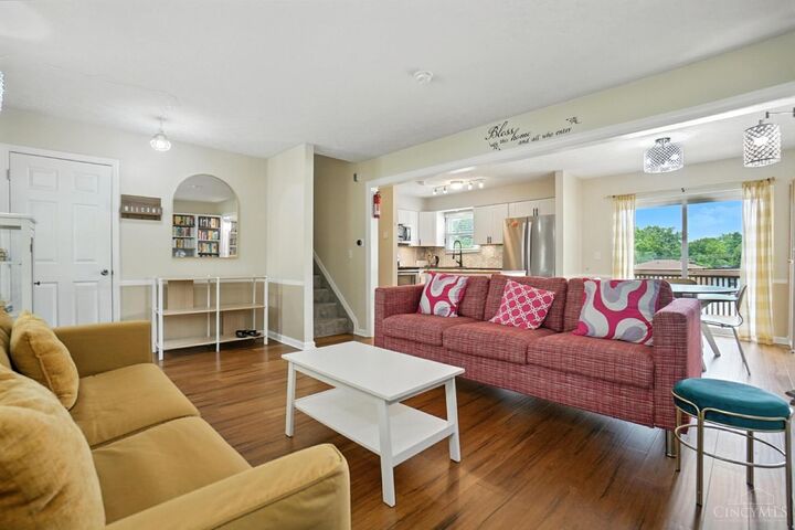 Property Photo:  1 Pinehurst Court  OH 45014 