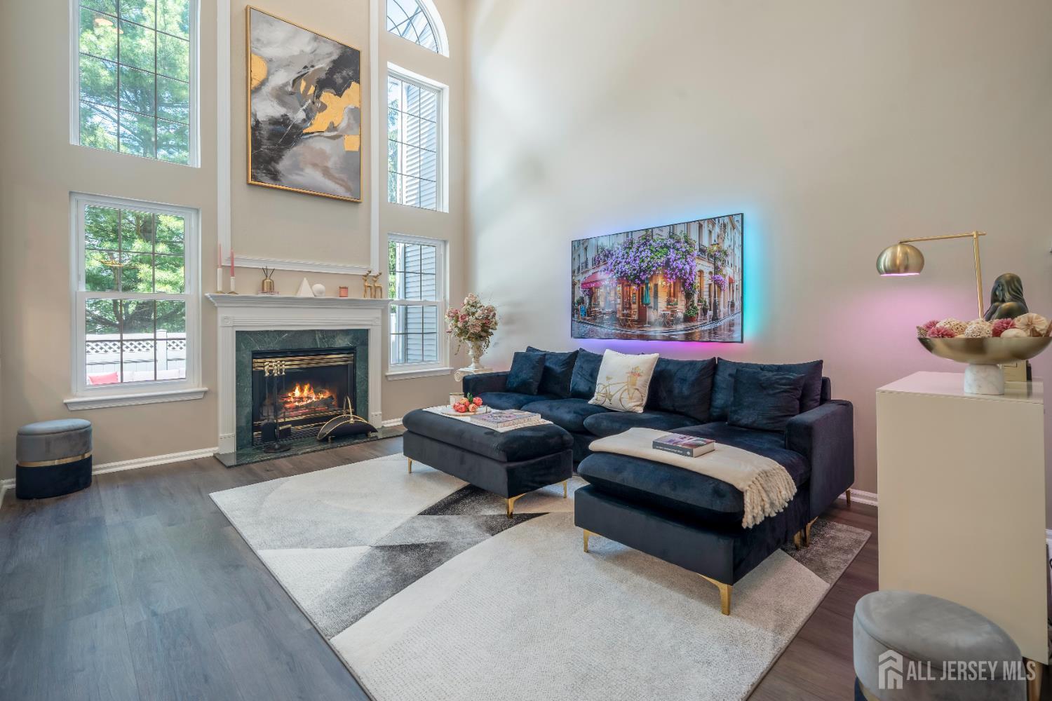 Property Photo: 10 Hampton Place NJ 08816