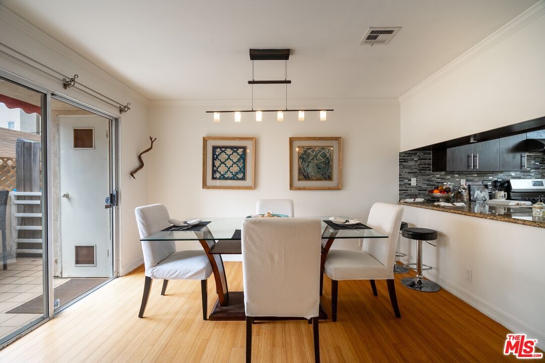 Property Photo:  1240 24th St  CA 90404 
