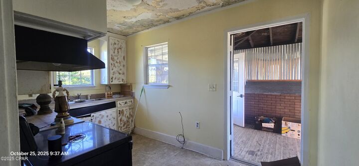 Property Photo: