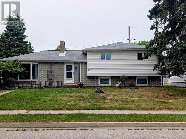 246 St. Charles St  Dryden ON P8N 1M3 photo