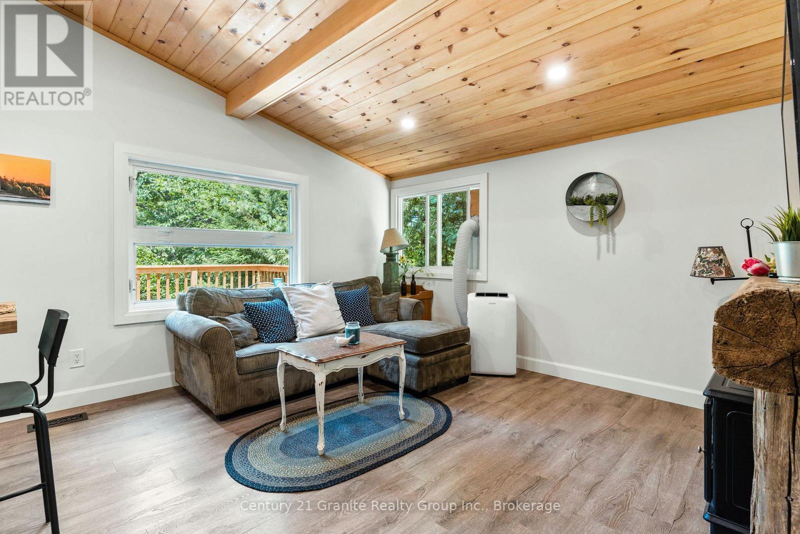 Property Photo: 10979 Highway 118 ON K0M 1S0