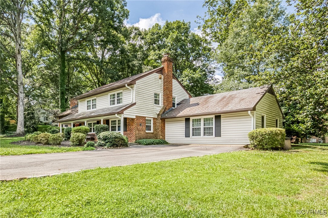 Property Photo: 8109 Longwood Road VA 23229