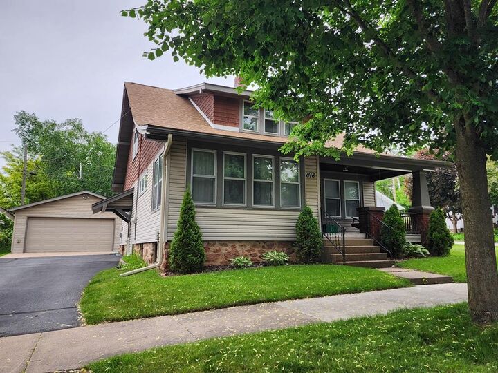 Property Photo:  818 East Bridge Street  WI 54403 