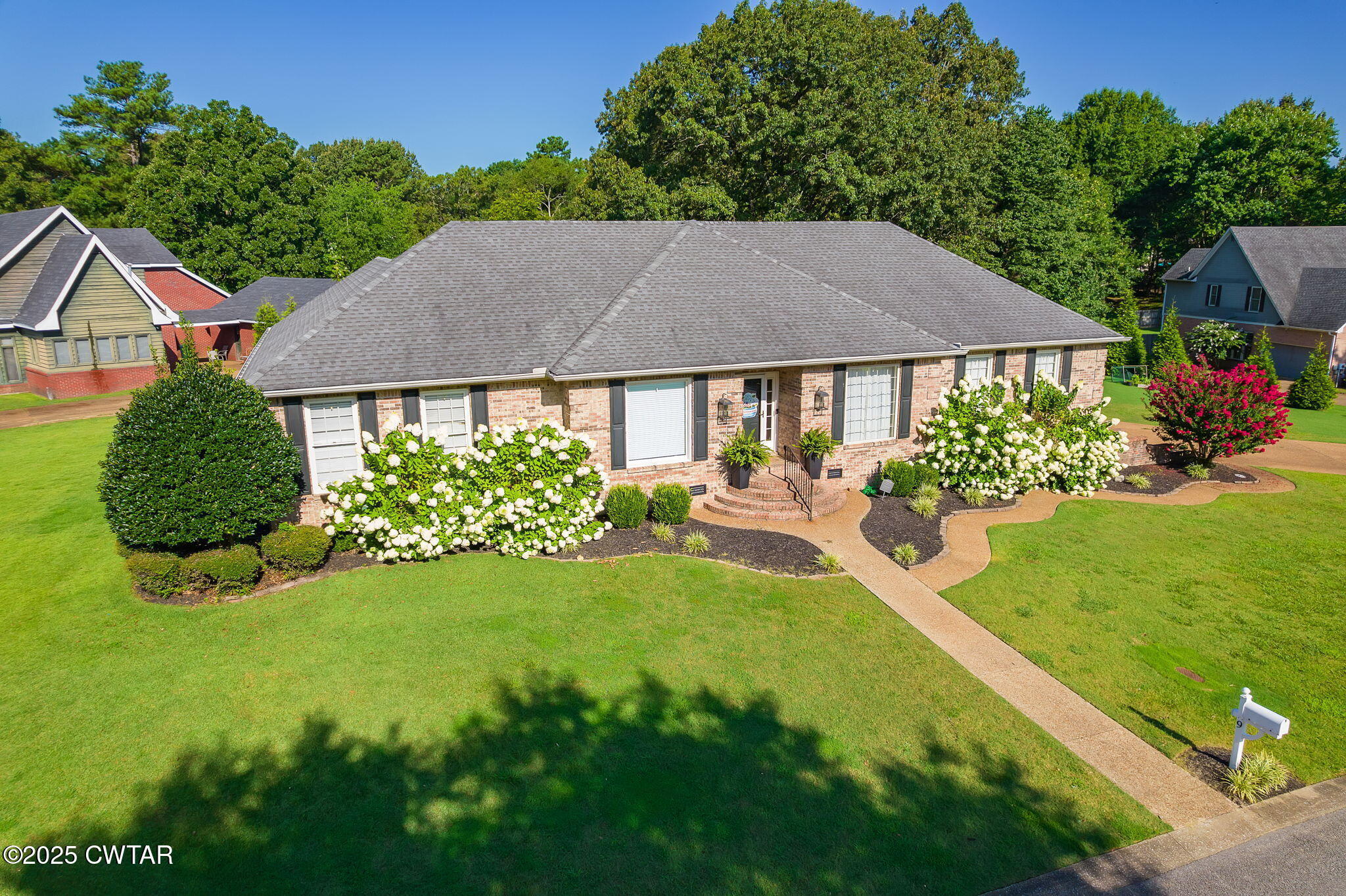 Property Photo: 9 Ashworth Cove TN 38305