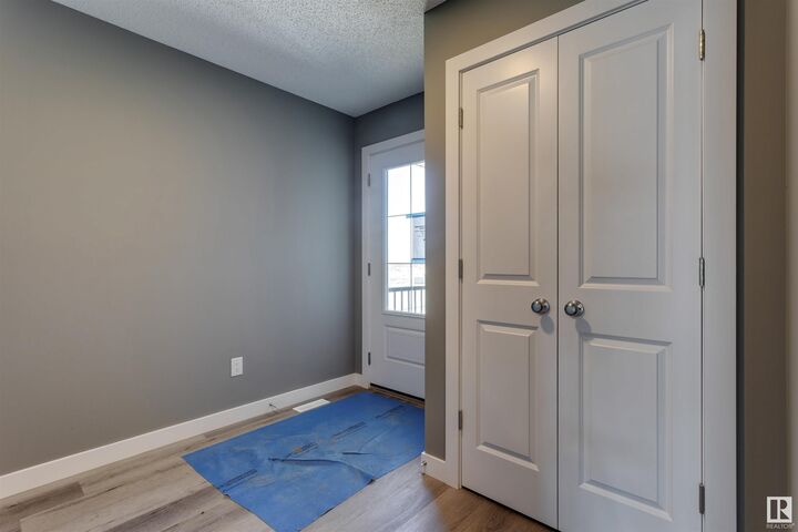 Property Photo:  7122 52 Avenue  AB T4X 2Z8 