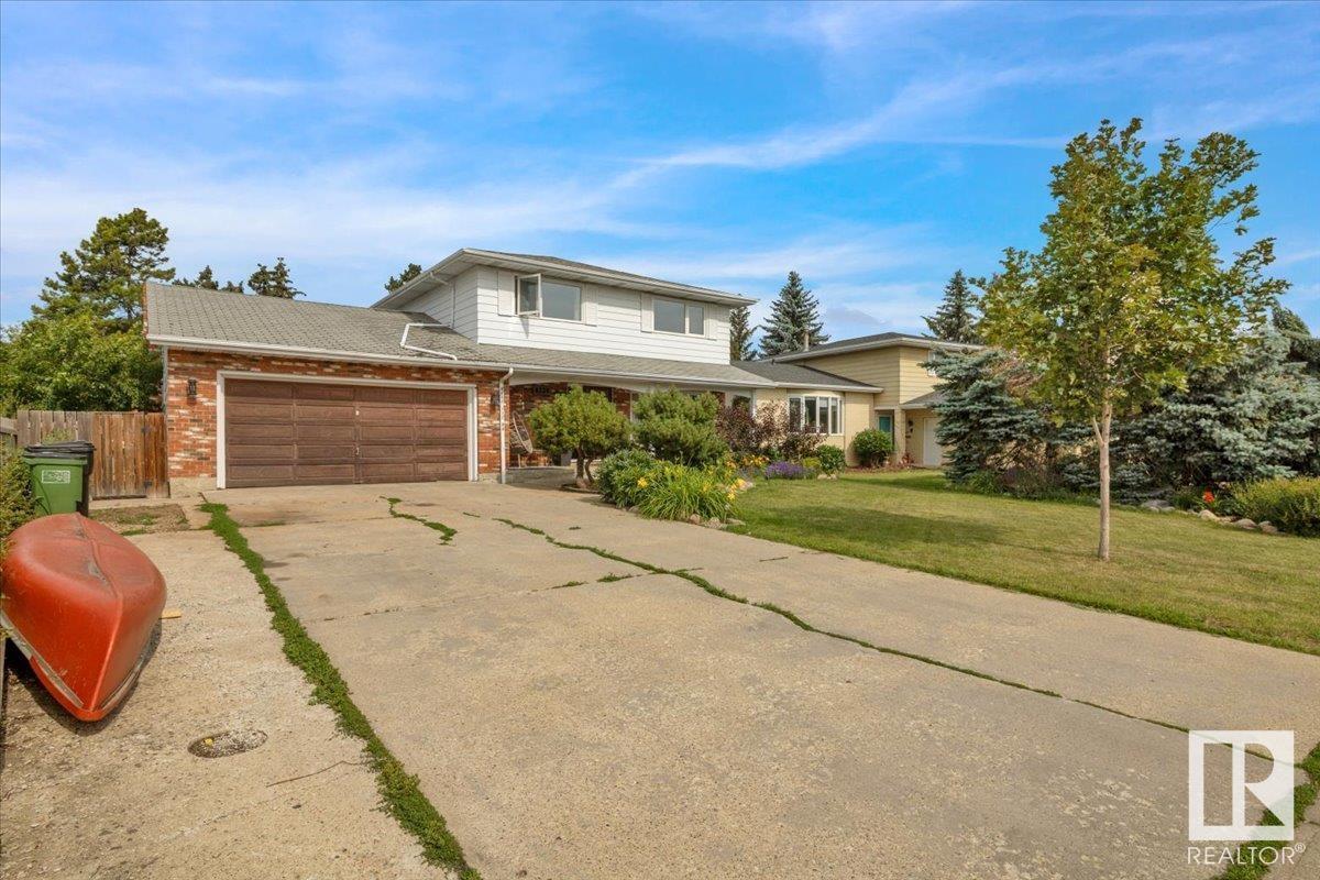 Property Photo:  4224 110 Street NW  AB T6J 2T5 
