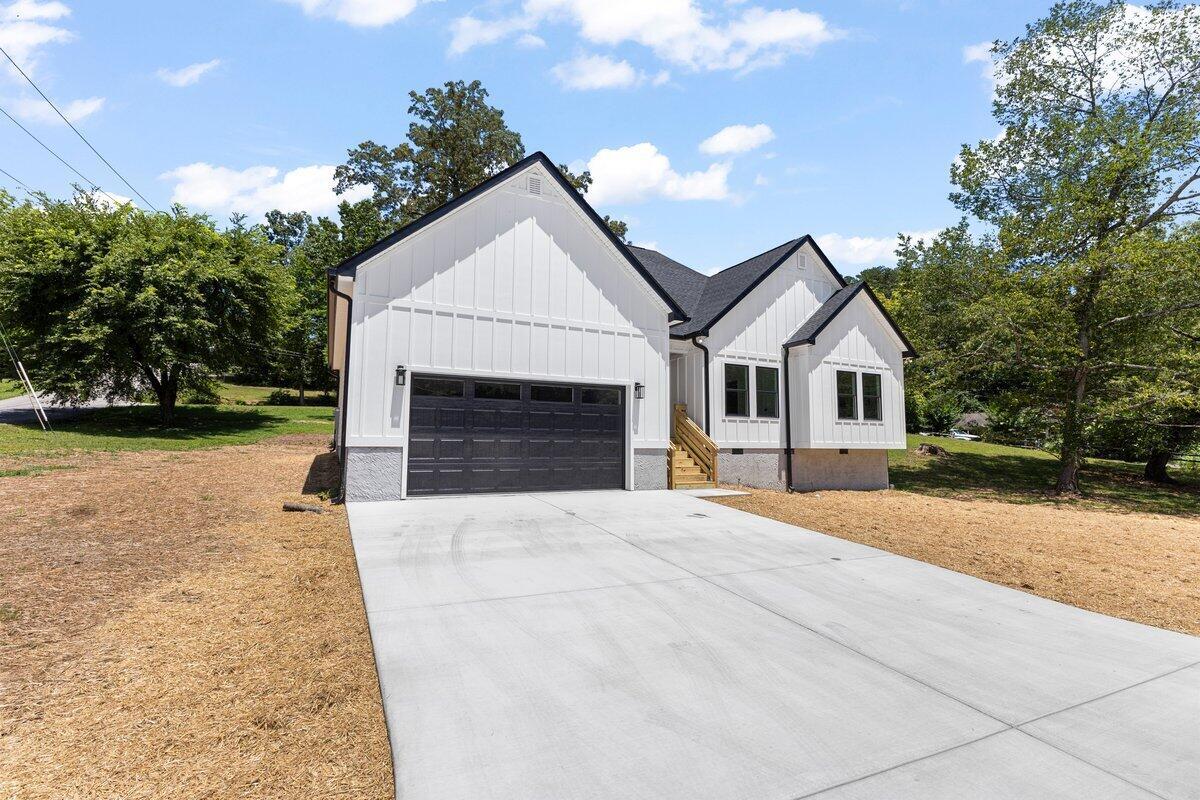Property Photo: 3205 Gleason Drive TN 37412