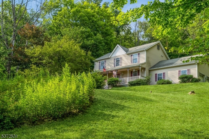 Property Photo: 7 Parks Ln NJ 07461