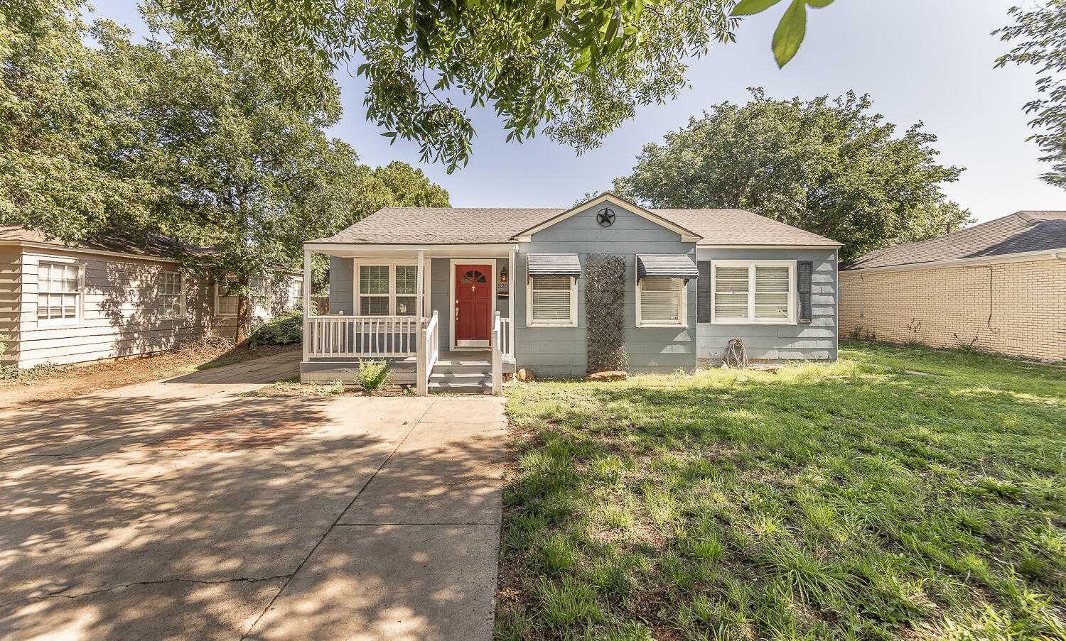 Property Photo: 3204 26th Street TX 79410