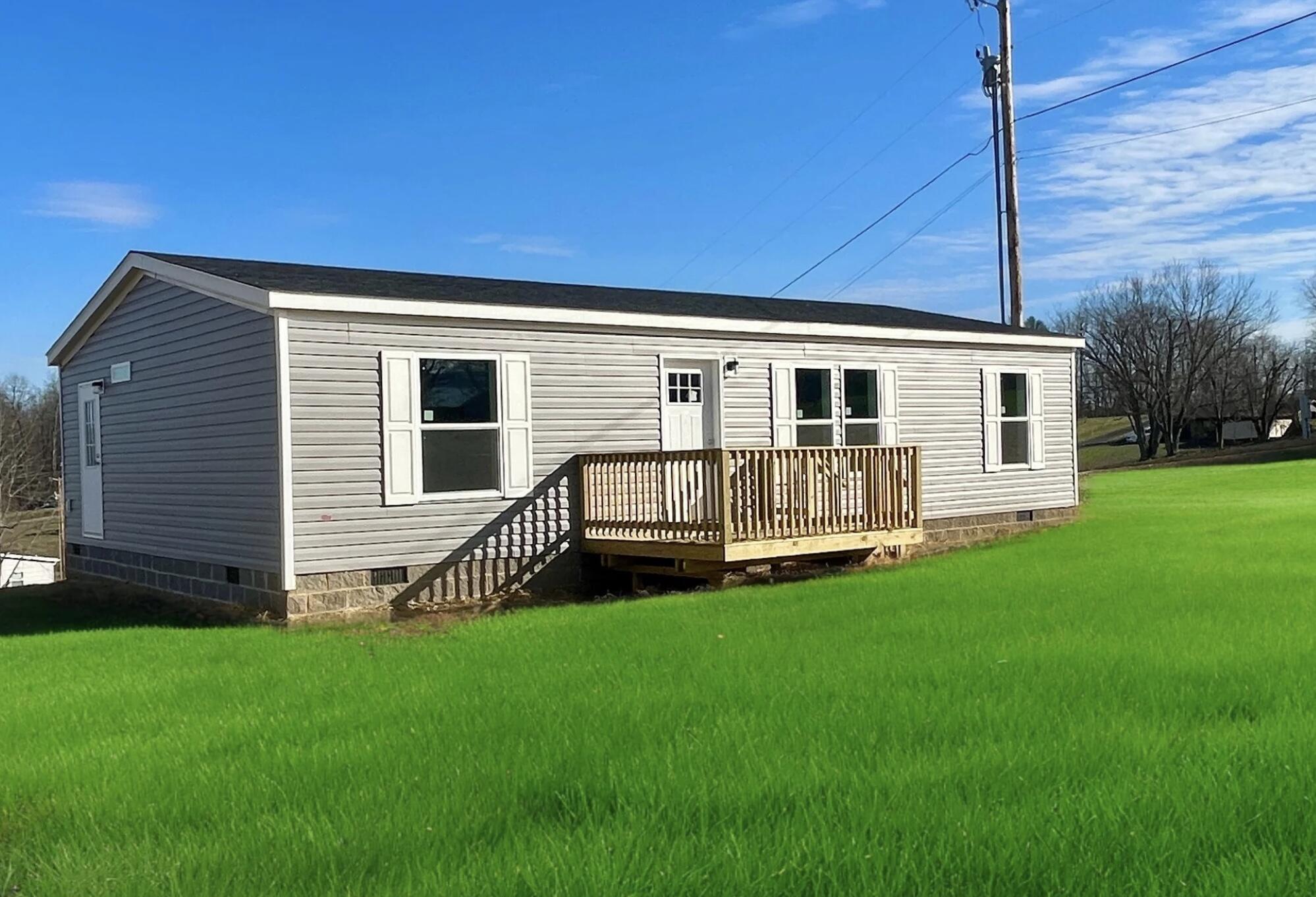 Property Photo:  453 Greenleaf Drive  KY 42718 